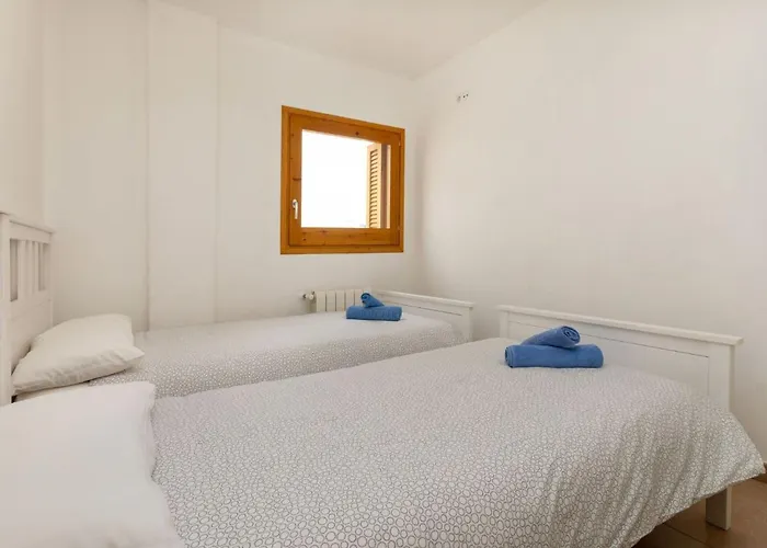 Blue Tossa By Interhome